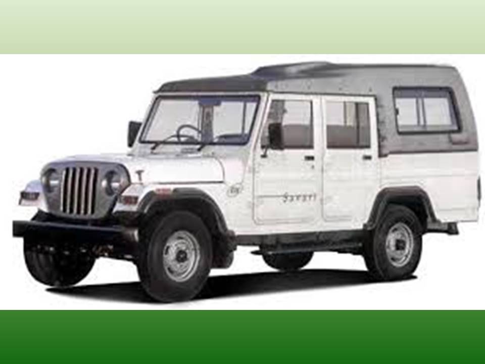 COMMANDER MAHINDRA  REAR RIGHT
